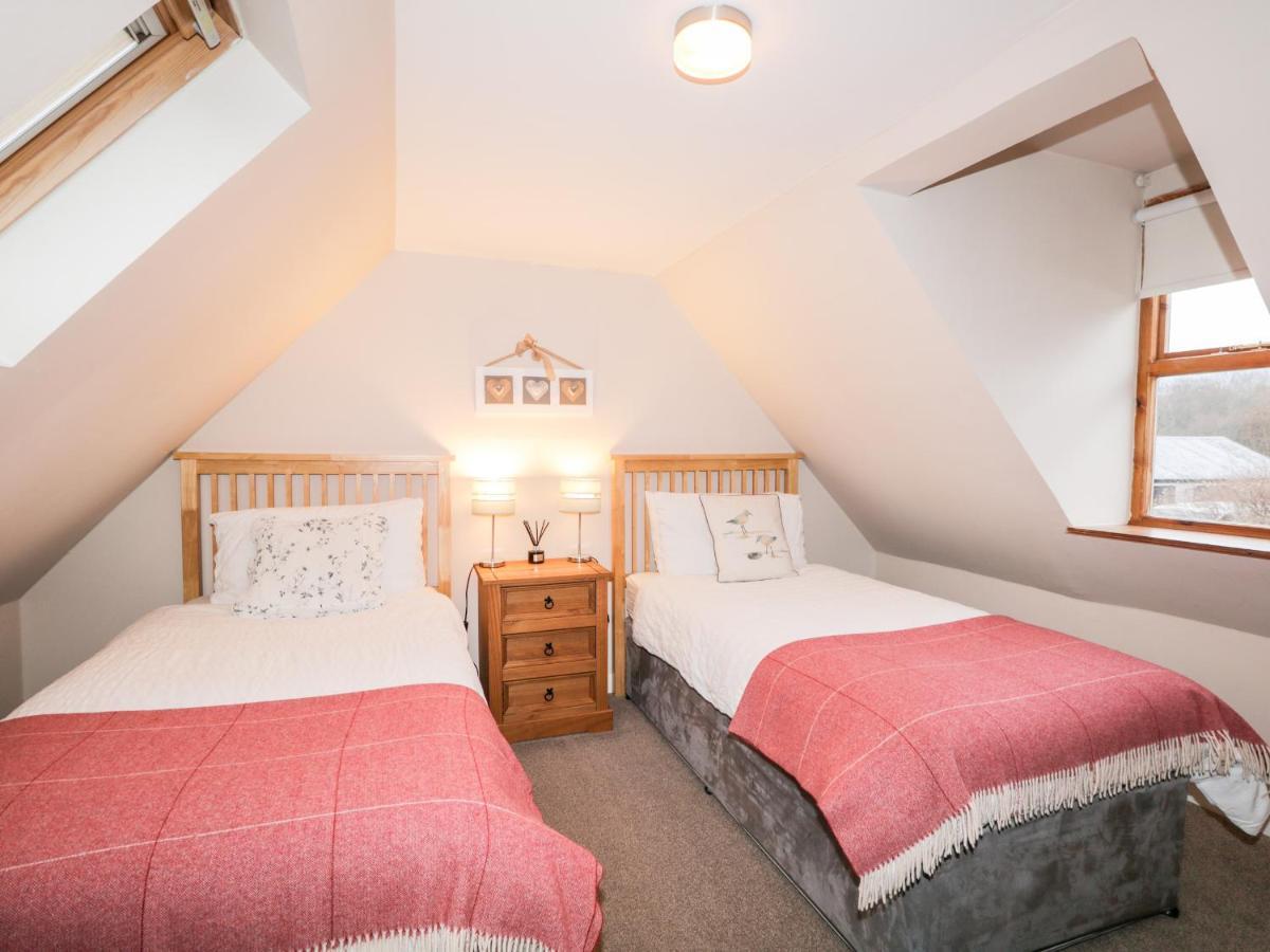 Stonywood Cottage Drumnadrochit Bagian luar foto