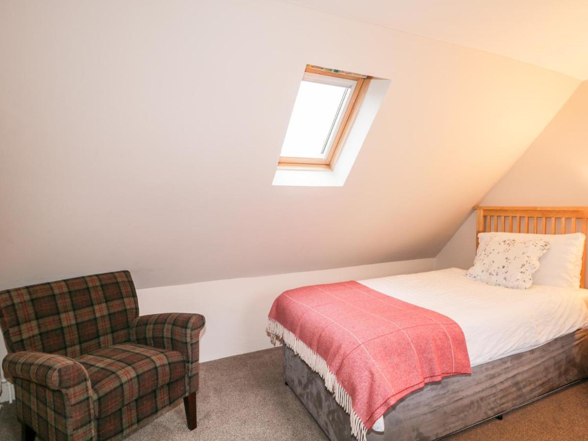 Stonywood Cottage Drumnadrochit Bagian luar foto